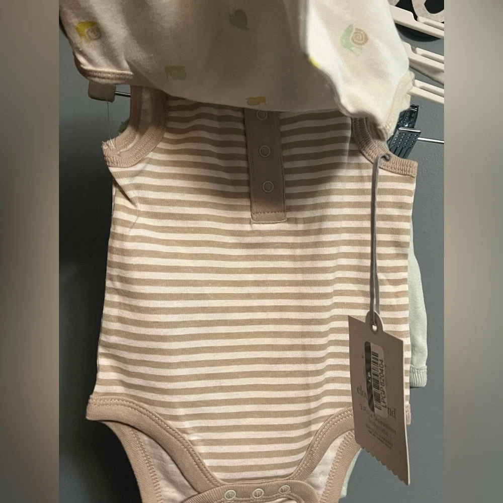 cloud island pack sleeveless
